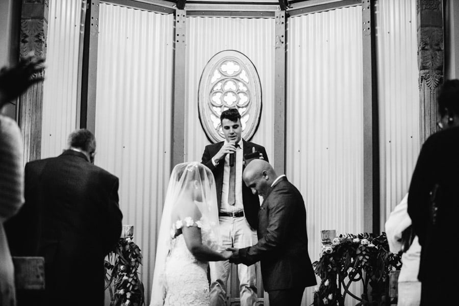 ro-dev_crystalbarn-documentary-wedding-photography-060